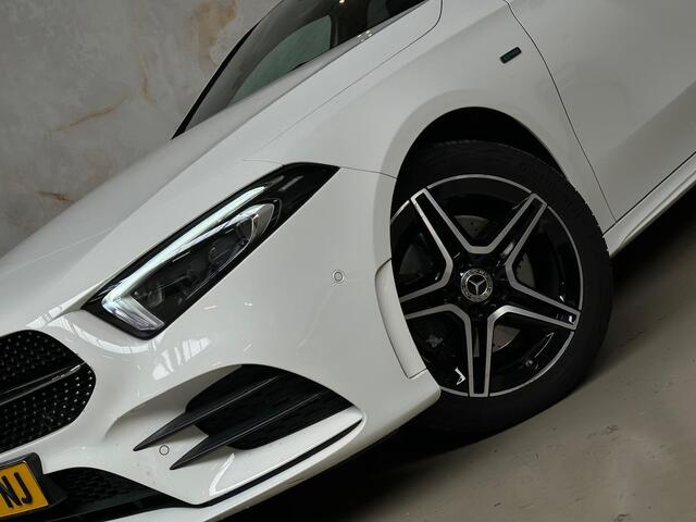 Mercedes-Benz A-KLASSE 250 e AMG Line / Pano / Memory / sfeer /