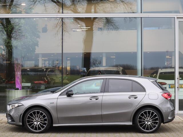 Mercedes-Benz A-KLASSE 250 e Business Solution AMG Limited