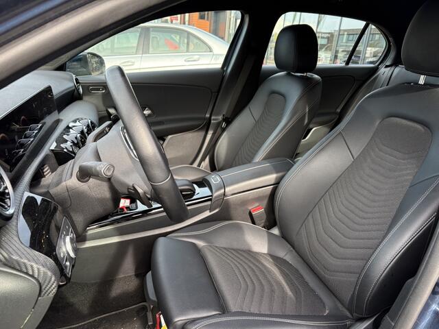 Mercedes-Benz A-KLASSE 250 e Premium