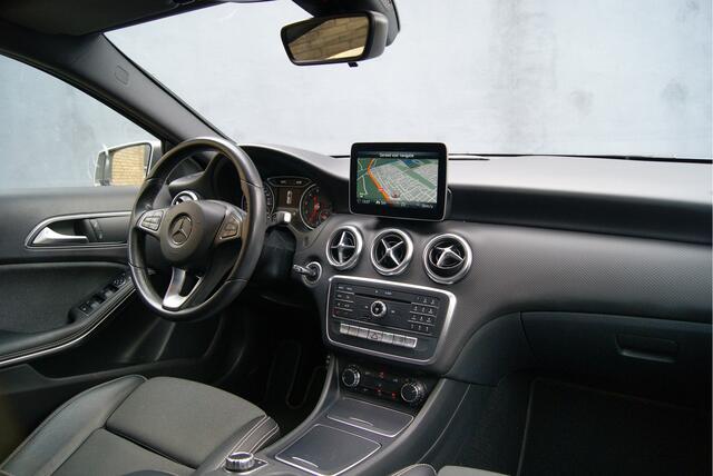 Mercedes-Benz A-KLASSE 180 AMG Aut NL-Auto/Navi/Camera/LED/Stoelverw.