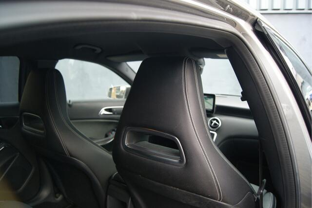 Mercedes-Benz A-KLASSE 180 AMG Aut NL-Auto/Navi/Camera/LED/Stoelverw.