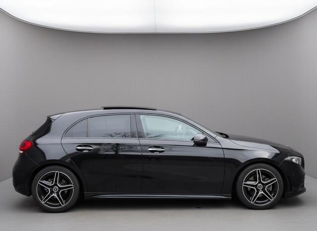 Mercedes-Benz A-KLASSE 180 B.S. AMG edition Aut. Pano | Camera | NL auto