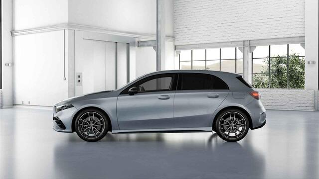 Mercedes-Benz A-KLASSE 250e 140 Year Edition | Panoramaschuifdak | AMG Line | Nightpakket | Achteruitrijcamera | MULTIBEAM LED |