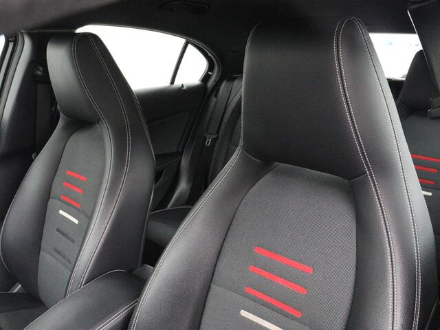 Mercedes-Benz A-KLASSE 160 Ambition | Origineel NL | Half leder | Sportstoelen | Full LED | Navigatie | 18'' | Park Assist | Cruise control | Bluetooth | Airco