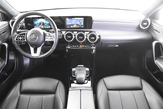 Mercedes-Benz A-KLASSE 180 d *Leer*Navigatie*Parkassist*Stoelverwarming*