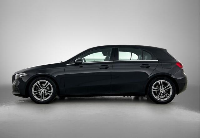 Mercedes-Benz A-KLASSE 160 Advantage | Parkeersensoren | Achteruitrijcamera Inclusief 12 Maanden Garantie.