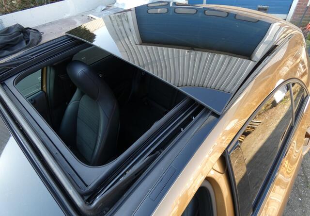 Mercedes-Benz A-KLASSE AMG 45 4MATIC,Navi,Pano,Led,Camera,Designo