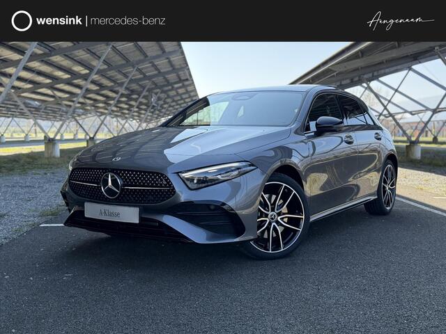 Mercedes-Benz A-KLASSE 250e Business Solution AMG | Night | AMG-line plus | Panoramadak | Head-up display | Memory stoelen | 360 camera | Sfeerverlichting | Multibeam LED |