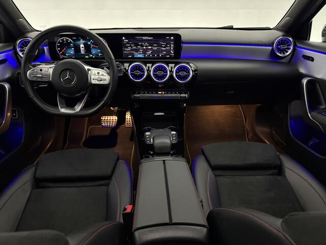 Mercedes-Benz A-KLASSE 250 e AMG Limited 235PK | Pano | Sfeer | Camera | Virtual | Clima | Cruise | LED | NAP
