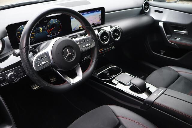 Mercedes-Benz A-KLASSE 250 Premium Plus