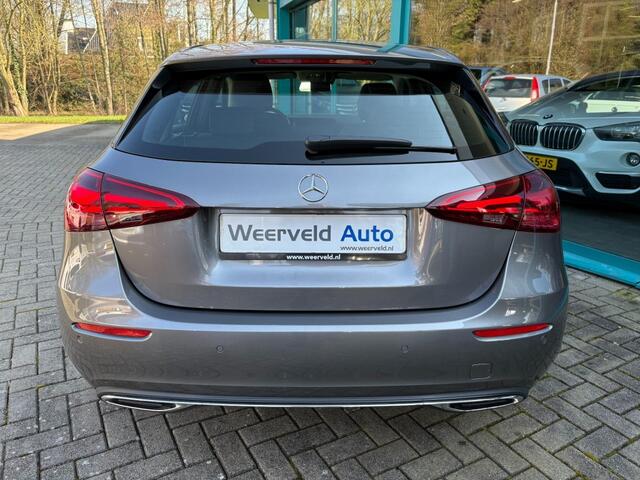 Mercedes-Benz A-KLASSE A 200 SPORT LED, Navi, CarPlay, Adaptive Cruise