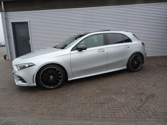 Mercedes-Benz A-KLASSE 220 Launch Edition Premium Plus panorama dak sfeerlicht vol vol