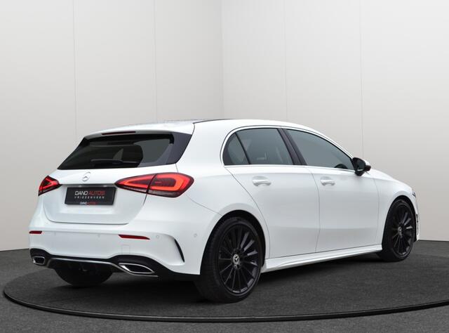 Mercedes-Benz A-KLASSE A250 AMG Line LED/Navi/Widescreen/18'' inch