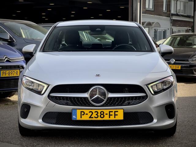 Mercedes-Benz A-KLASSE 180 AUT7 LIMOUSINE SOLUTION LEDER NAVI CAMERA DIGI-DASH PDC LED LMV