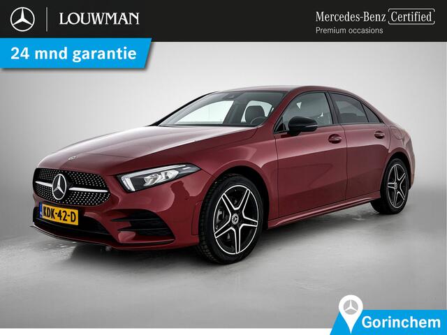 Mercedes-Benz A-KLASSE 250 e AMG Plug-In Hybride AMG Line | Night Pakket | Trekhaak | Stoelverwarming voor | Dodehoekassistent | Apple CarPlay. Inclusief 24 maanden MB Certified garantie voor Europa.