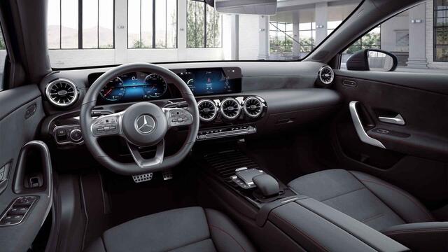 Mercedes-Benz A-KLASSE 250 e AMG Line | Panoramadak | Achteruitrijcamera | Stoelverwarming | Widescreen |