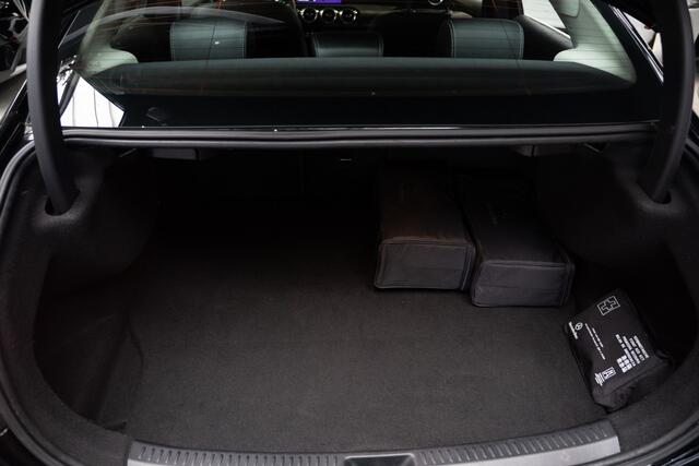 Mercedes-Benz A-KLASSE 250 e Business Line Apple Carplay - Stoelverwarming - Dab - Cruise Control - Trekhaak