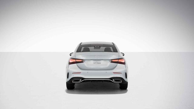 Mercedes-Benz A-KLASSE 180 AMG Line | Widescreen | Keyless | Stoelverwarming | Achteruitrijcamera |