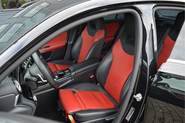 Mercedes-Benz A-KLASSE 180 Business Solution AMG | CAMERA | SFEERVERLICHTING |