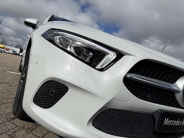 Mercedes-Benz A-KLASSE 250 e Business Line | Rijdt tot 70km volledig elektrisch | Panoramadak | Rijassistentiepakket Plus | Stoelverwarming | Distronic | Achteruitrijcamera |