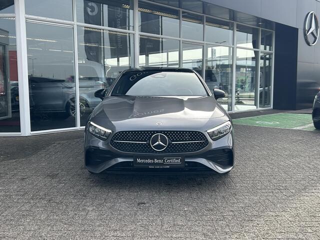 Mercedes-Benz A-KLASSE 180 AMG Line | Panoramadak | Stoelverwarming | Sfeerverlichting