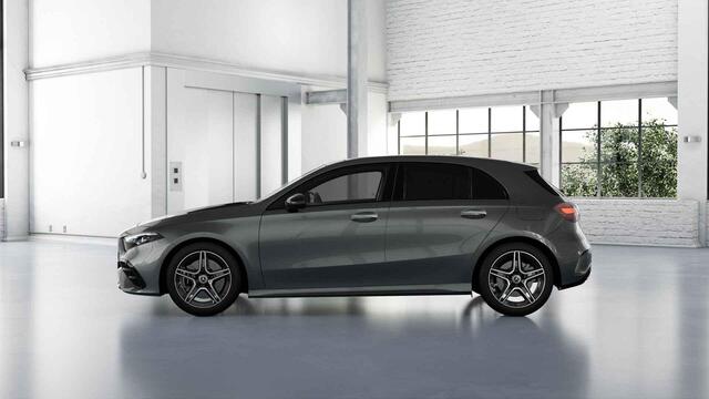 Mercedes-Benz A-KLASSE 250e Business Solution AMG | Panoramaschuifdak | Stoelverwarming | Achteruitrijcamera | MULTIBEAM LED | Nightpakket |