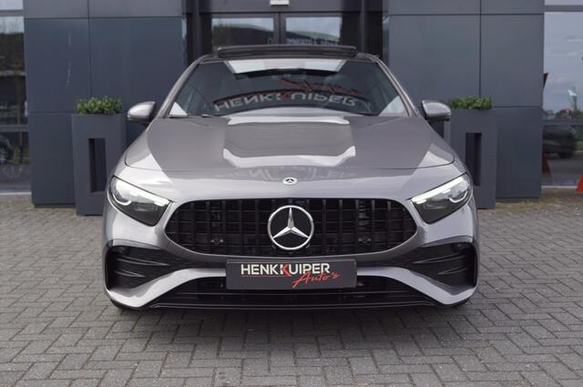 Mercedes-Benz A-KLASSE 200 AMG LINE / Panodak / Head-up/ Memory stoelen/ LED/Trekhaak afnb.