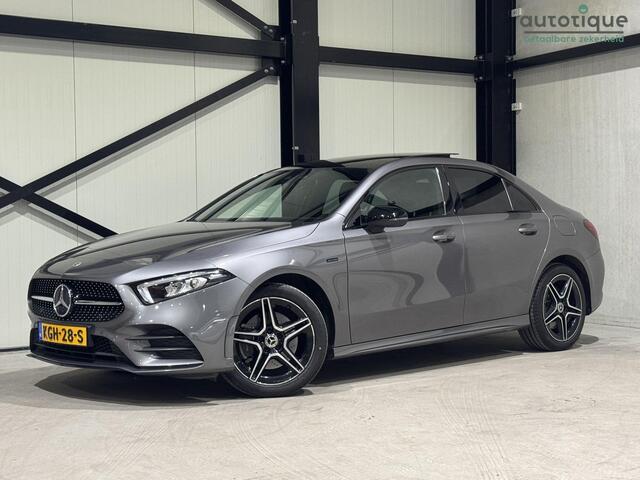 Mercedes-Benz A-KLASSE 250 e AMG | panorama | navi | sfeer verlichting |