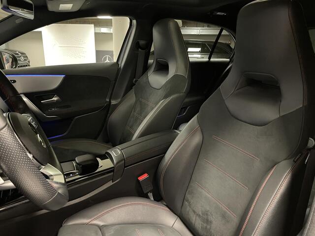 Mercedes-Benz A-KLASSE 180 AMG | Pano | Sfeerverlichting | Stoelverwarming