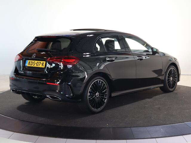 Mercedes-Benz A-KLASSE 250e Business Solution AMG | Panoramaschuifdak | Premium Plus | 19"AMG-velgen | Head-up display | Dodehoekassistent |