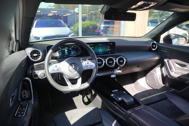 Mercedes-Benz A-KLASSE 200 Business Solution AMG Wide screen Pano Dak