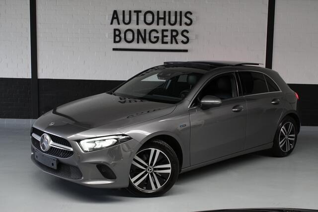 Mercedes-Benz A-KLASSE 250 e Advantage Pano, Sfeerverlichting, Adaptief Cr, Carplay