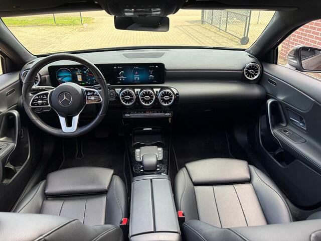 Mercedes-Benz A-KLASSE 250 e Advantage Pano, Sfeerverlichting, Adaptief Cr, Carplay