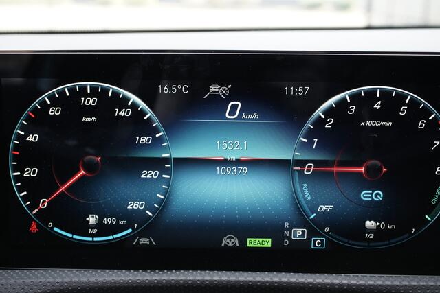 Mercedes-Benz A-KLASSE 250 e Advantage Pano, Sfeerverlichting, Adaptief Cr, Carplay