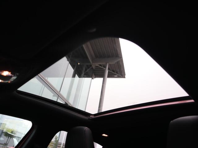 Mercedes-Benz A-KLASSE 250 e AMG Line