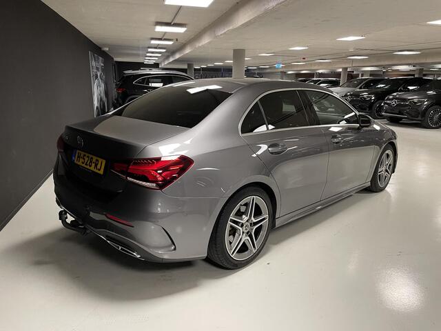 Mercedes-Benz A-KLASSE 200 Business Solution AMG | Trekhaak | Stoelverwarming
