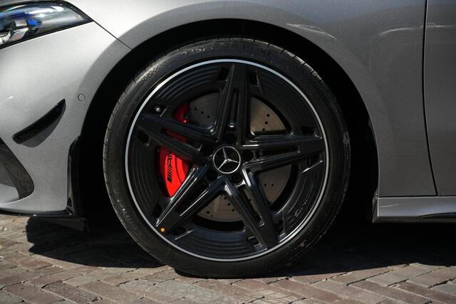 Mercedes-Benz A-KLASSE AMG 35 4MATIC Aero Pack Burmester WideScreen Facelift