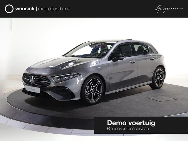 Mercedes-Benz A-KLASSE 180 Business Solution AMG | Panoramaschuifdak | Stoelverwarming | Achteruitrijcamera | MULTIBEAM LED | Night |
