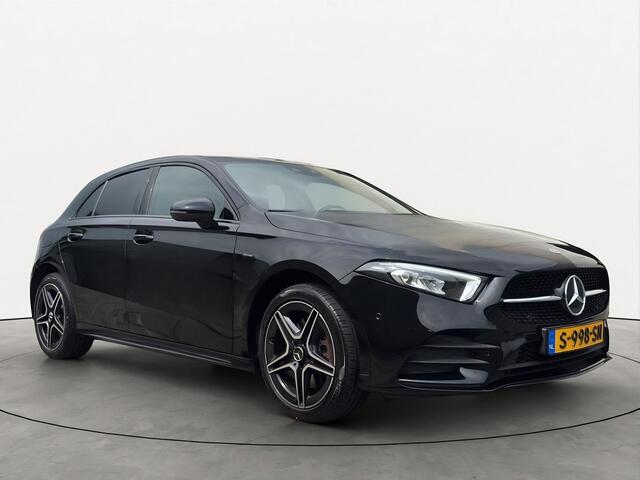 Mercedes-Benz A-KLASSE 250E 218PK AMG Night Sfeer Camera Apple-Carplay
