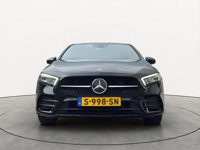 Mercedes-Benz A-KLASSE 250E 218PK AMG Night Sfeer Camera Apple-Carplay