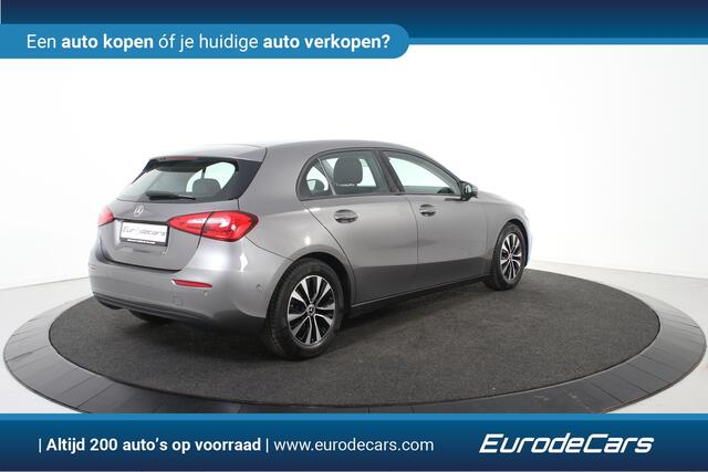 Mercedes-Benz A-KLASSE 180 Business Solution *1ste Eigenaar*Widescreen*Navigatie*Stoelverwarming*PDC*