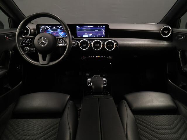 Mercedes-Benz A-KLASSE 200 Business Solution [STOELVERWAMING, CRUISE, CARPLAY, CAMERA, DIGITAL DASH, NIEUWSTAAT]