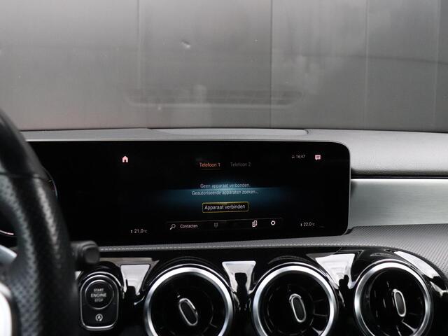 Mercedes-Benz A-KLASSE 200 Business Solution AMG | STOELVERW. | CAMERA | APPLE CARPLAY | NAVI | CRUISE |