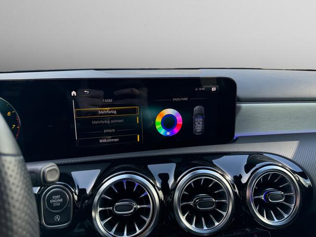 Mercedes-Benz A-KLASSE 180 AMG Night Edition Aut- NAP 68dkm, Sfeerverlichting, Camera, Xenon led, Sport Interieur