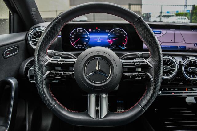 Mercedes-Benz A-KLASSE 200 AMG Line