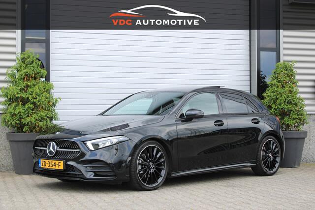 Mercedes-Benz A-KLASSE 180 AMG Pano | Multispaak | Carplay | LED | Night | Stoelverwarming | Dealer Onderhouden