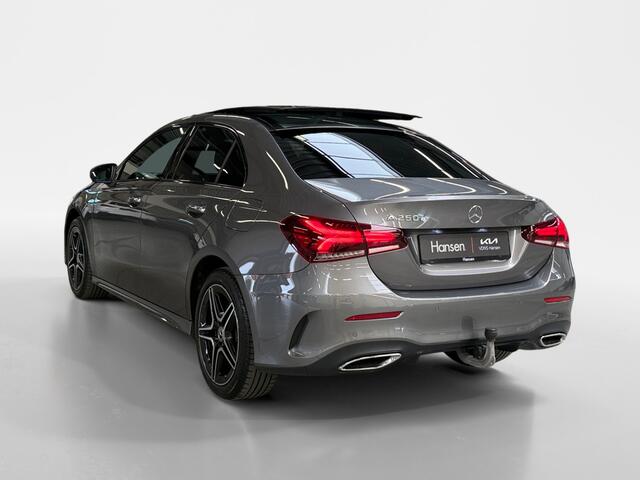 Mercedes-Benz A-KLASSE 250 e Business Solution AMG Limited I Panoramadak I Elek. Trekhaak I Widescreen I Alcantara I Sfeerverlichting
