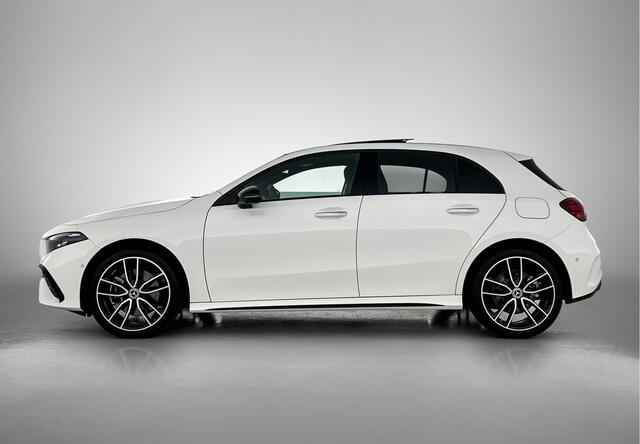 Mercedes-Benz A-KLASSE 250 e Business Solution AMG | AMG Line Plus pakket | Memorypakket voorstoelen | Panoramaschuifdak | Head-up display | 360° camera | AMG Line Plus pakket | Memorypakket voorstoelen | Panoramaschuifdak | Head-up display | 360° camera |