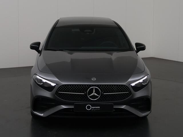 Mercedes-Benz A-KLASSE 180 Star Edition AMG Line 180 Star Edition AMG Line LIMITED | Panoramadak | Night | Sfeerverlichting | Stoelverwarming | Achteruitrijcamera |
