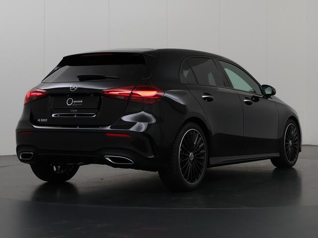 Mercedes-Benz A-KLASSE 180 Star Edition AMG Line | Panoramadak | 19 inch LM velgen | Night pakket | Multibeam Led verlichting |